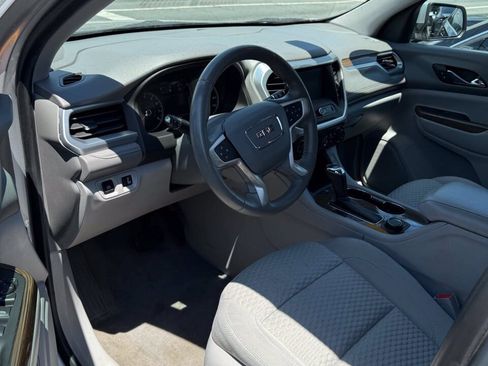 Used 2017 GMC Acadia SLE w/ Driver Alert Package I AWD/4WD image 12