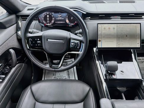 Certified 2025 Land Rover Range Rover Sport Autobiography AWD/4WD image 18