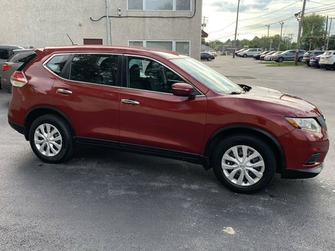 Used 2015 Nissan Rogue S AWD/4WD image 6