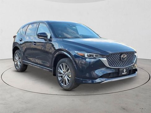 New 2025 MAZDA CX-5 Signature image 3