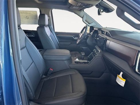 New 2025 GMC Sierra 1500 Denali w/ Denali Reserve Package image 15