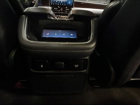 Used 2024 Lincoln Navigator Reserve image 22