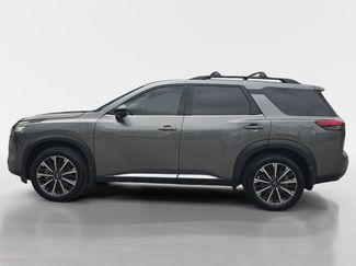 New 2026 Nissan Pathfinder Platinum w/ Cargo Package FWD video 2