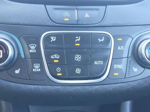 Used 2024 Chevrolet Malibu LT FWD image 26