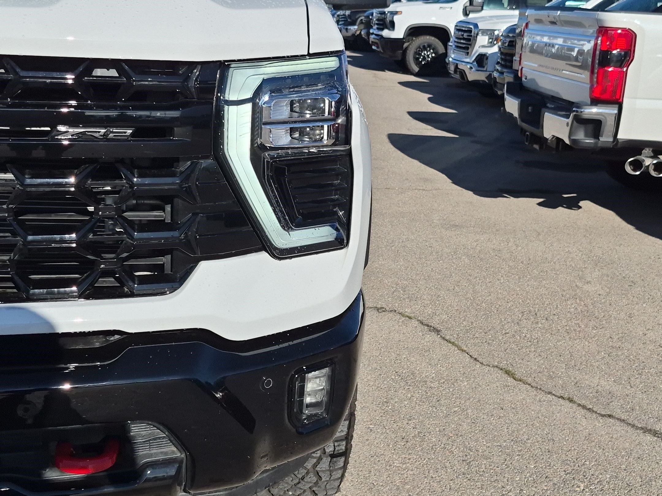 Used 2026 Chevrolet Silverado 2500 ZR2 w/ LPO, Dark Essentials Package AWD/4WD image 10