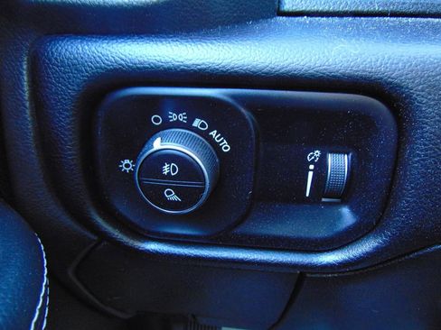 Used 2024 RAM 2500 Big Horn w/ Bed Utility Group image 43