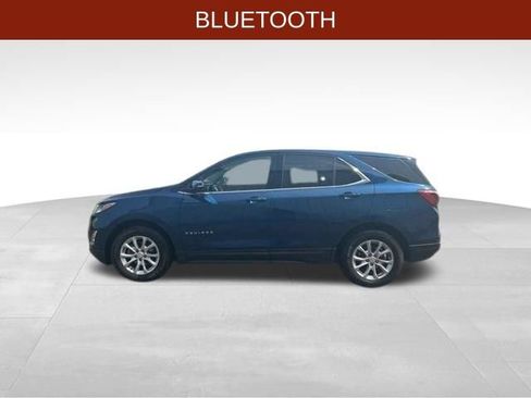 Used 2019 Chevrolet Equinox LT w/ Driver Convenience Package FWD image 4