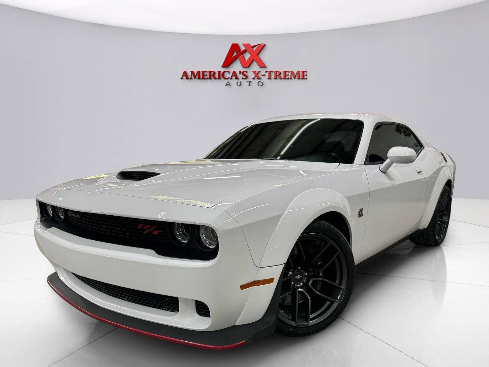 Used 2020 Dodge Challenger R/T Scat Pack RWD image 1