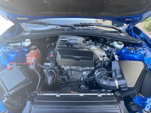 Used 2016 Chevrolet Camaro LT RWD image 17