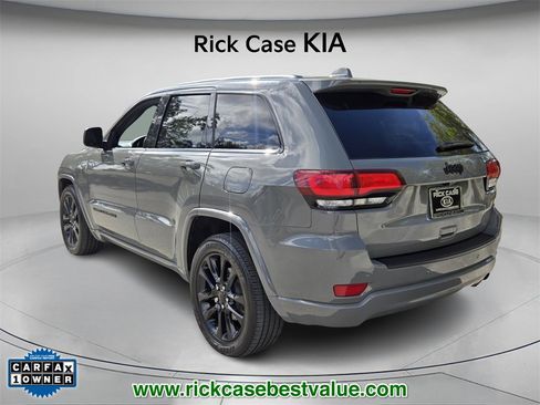 Used 2021 Jeep Grand Cherokee Laredo X image 8