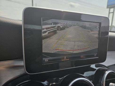 Used 2015 Mercedes-Benz C 300 4MATIC Sedan image 24