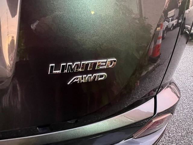 Used 2018 Toyota RAV4 Limited w/ All Weather Liner Package AWD/4WD image 20