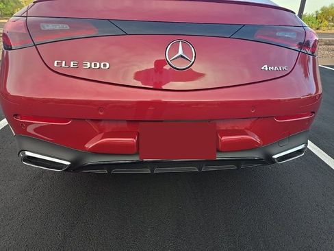 Used 2024 Mercedes-Benz CLE 300 4MATIC Coupe image 4