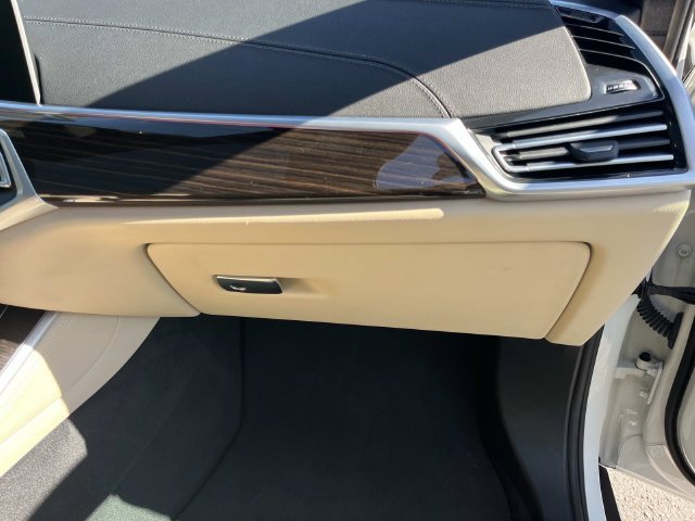 Used 2021 BMW X5 sDrive40i w/ Premium Package RWD image 29