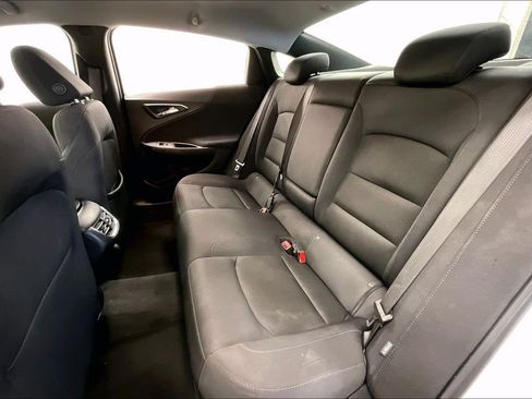 Used 2024 Chevrolet Malibu LT FWD image 22