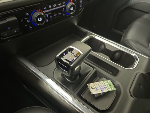 Certified 2022 Chevrolet Silverado 1500 LTZ w/ LTZ Premium Package image 24