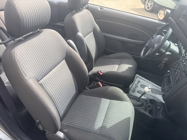 Used 2005 Chrysler PT Cruiser Touring FWD image 17