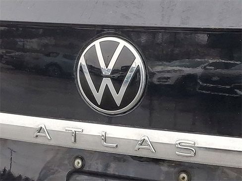 Used 2023 Volkswagen Atlas SEL image 29