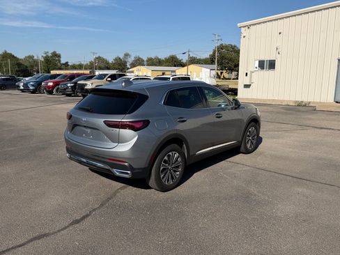 Used 2025 Buick Envision Preferred AWD/4WD image 4