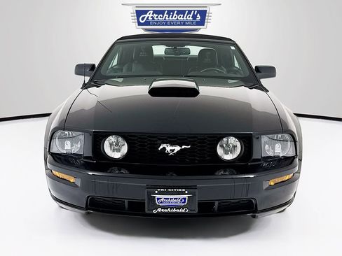 Used 2008 Ford Mustang GT Premium image 2