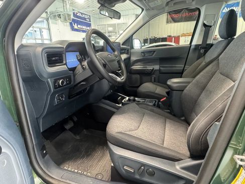 Used 2025 Ford Maverick XLT w/ XLT Luxury Package AWD/4WD image 9