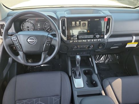 New 2026 Nissan Frontier SV w/ Tow Package RWD image 4