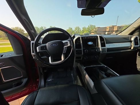 Used 2021 Ford F250 Lariat w/ Chrome Package AWD/4WD image 12