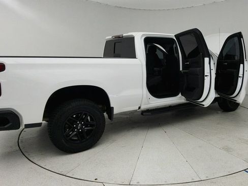 Certified 2021 Chevrolet Silverado 1500 LT Trail Boss w/ Convenience Package II AWD/4WD image 12