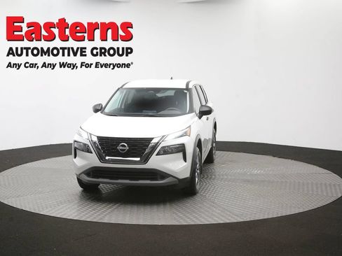 Used 2023 Nissan Rogue S AWD/4WD image 54