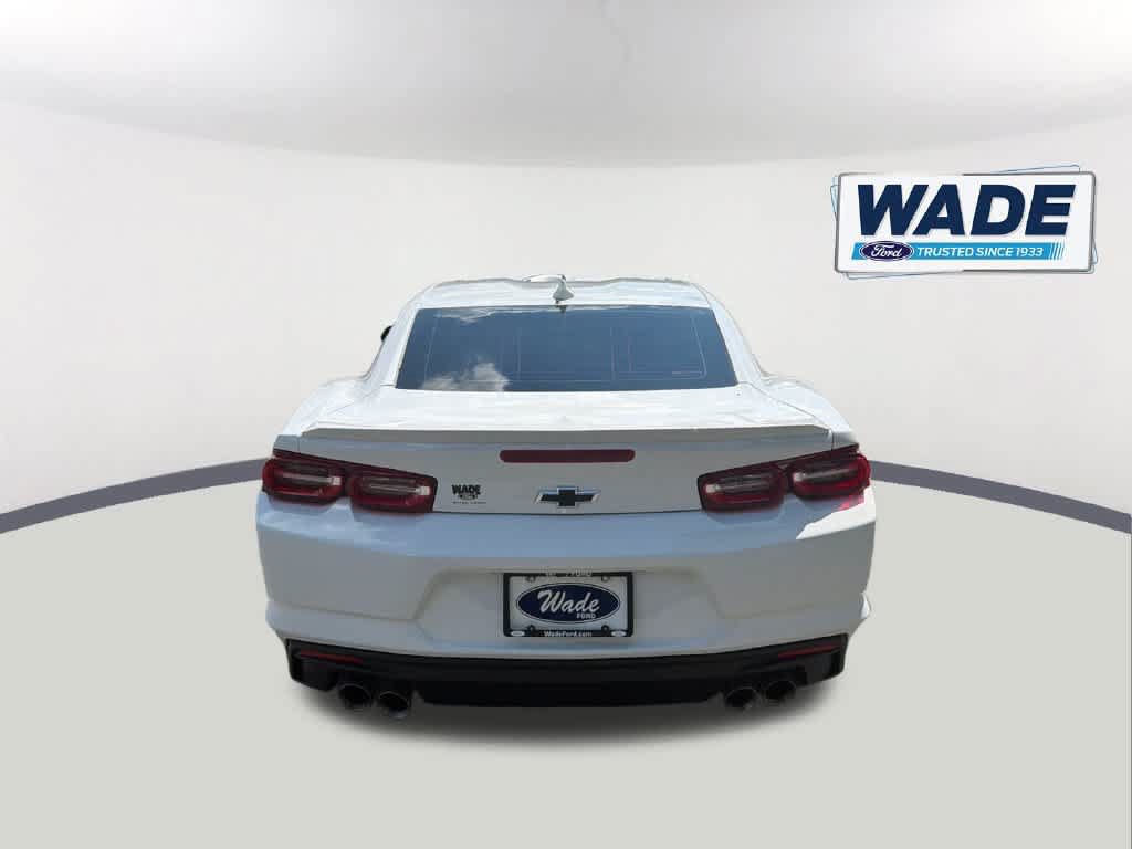 Used 2023 Chevrolet Camaro LT RWD image 6