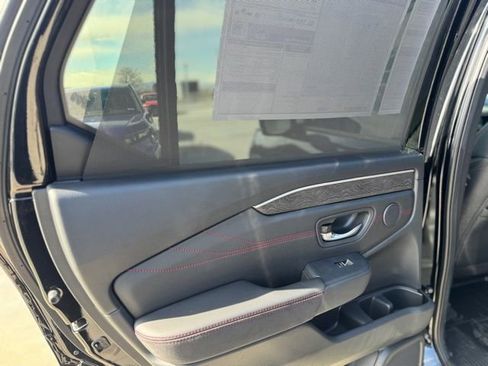 New 2026 Honda Pilot Black Edition image 26