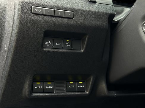 New 2026 Lexus GX 550 AWD/4WD image 29