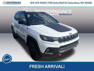 Used 2023 Jeep Compass Trailhawk w/ Sun and Sound Group AWD/4WD video 1