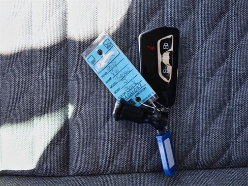 Certified 2025 Volkswagen Tiguan S image 28