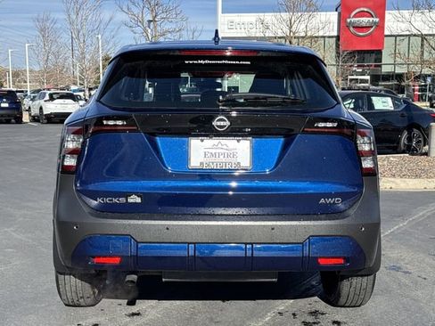 Certified 2025 Nissan Kicks S image 17