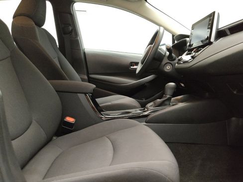 Used 2020 Toyota Corolla LE FWD image 21