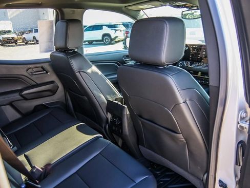 New 2026 GMC Canyon Elevation w/ Convenience Package RWD image 40