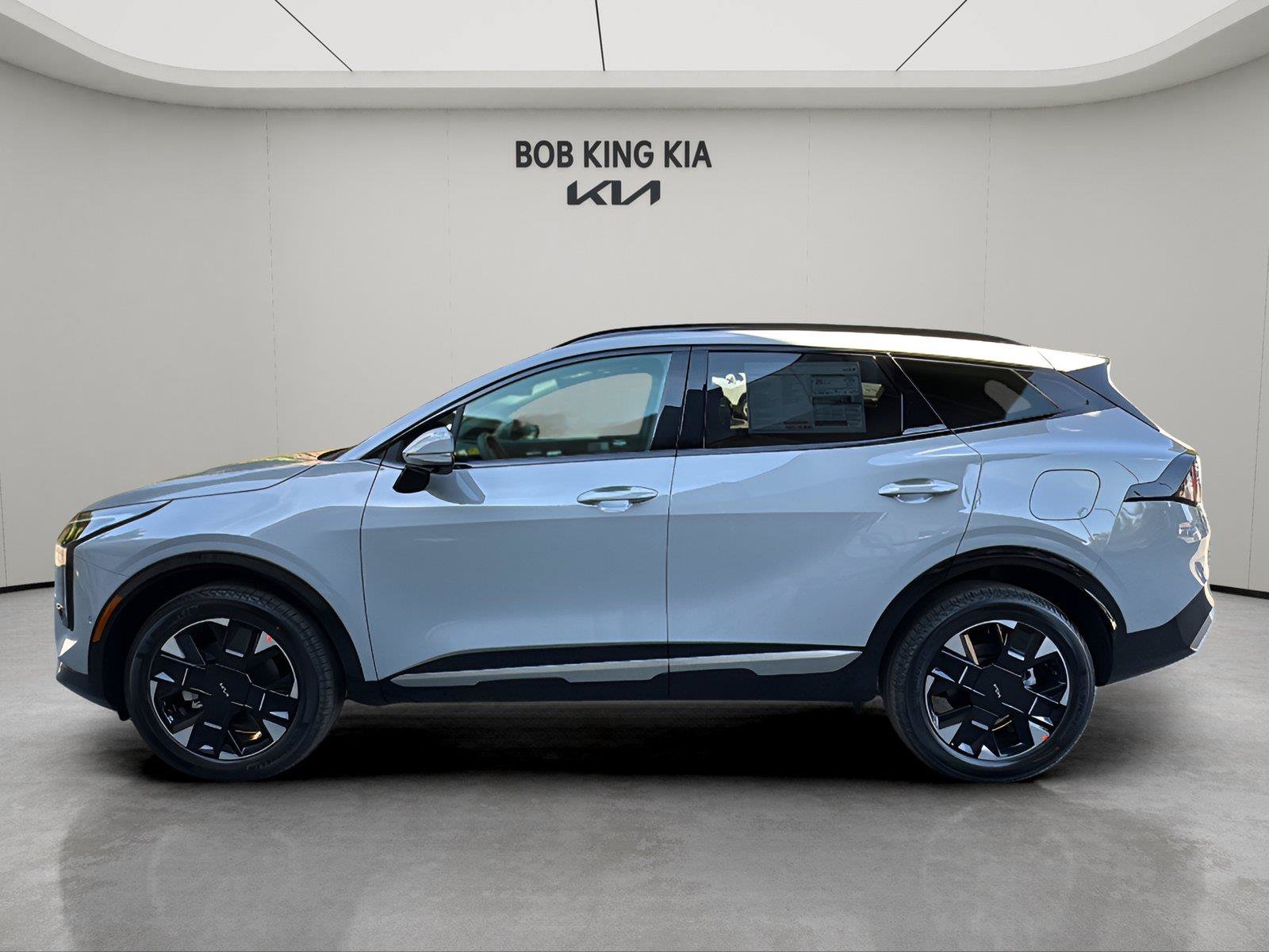 New 2027 Kia Sportage SX AWD/4WD image 2