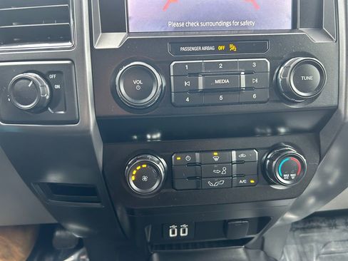 Used 2020 Ford F150 XLT image 20