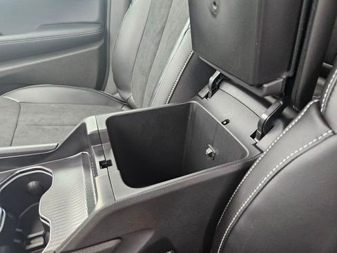 New 2025 Jeep Grand Cherokee Altitude image 26