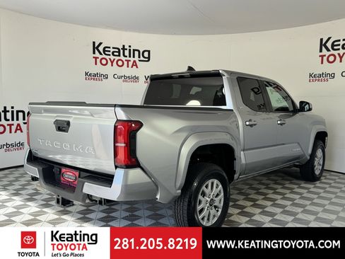Certified 2026 Toyota Tacoma SR5 AWD/4WD image 6