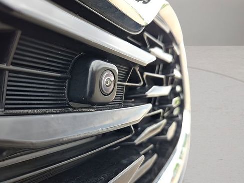 Used 2024 Toyota Highlander Platinum image 15