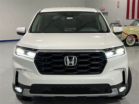 New 2025 Honda Pilot EX-L image 11