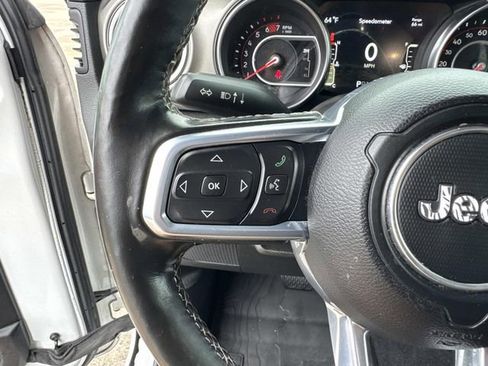 Used 2021 Jeep Wrangler Unlimited Rubicon AWD/4WD image 27