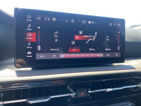 Used 2024 Dodge Hornet R/T image 38