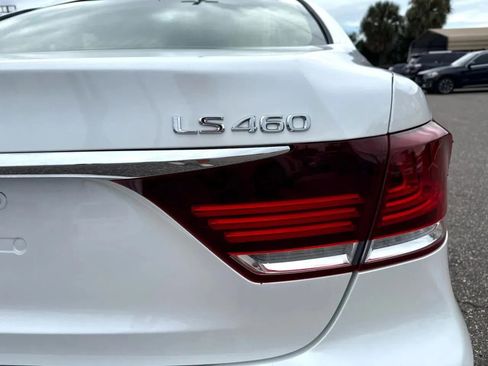 Used 2017 Lexus LS 460 w/ Comfort Package image 10