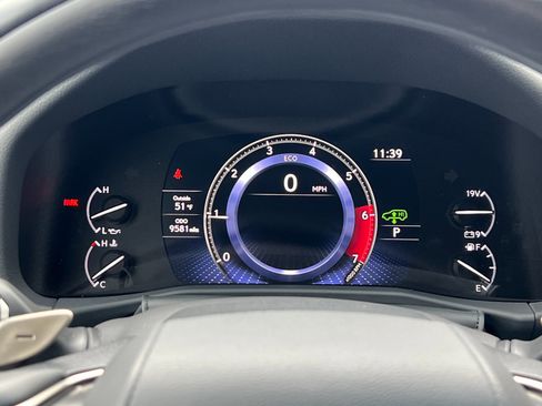 Used 2024 Lexus LX 600 4WD w/ Luxury Package image 24