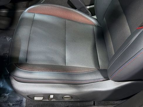 Used 2024 Chevrolet Equinox EV RS AWD/4WD image 21