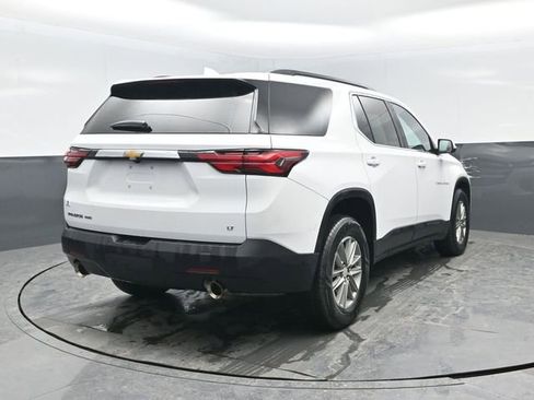 Used 2023 Chevrolet Traverse LT image 30