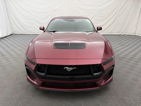 Used 2025 Ford Mustang GT RWD image 3